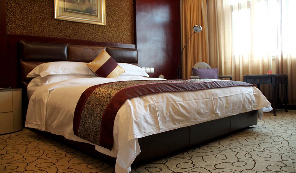 Dynasty International Hotel Kunming Habitación foto